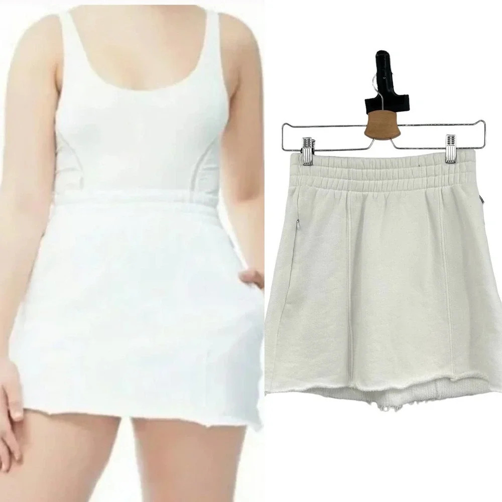 Good American The High Waist White Sweat Skirt White Size 2 / US Medium‎